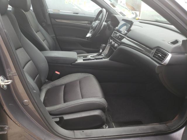 Photo 4 VIN: 1HGCV1F3XJA187606 - HONDA ACCORD SPO 