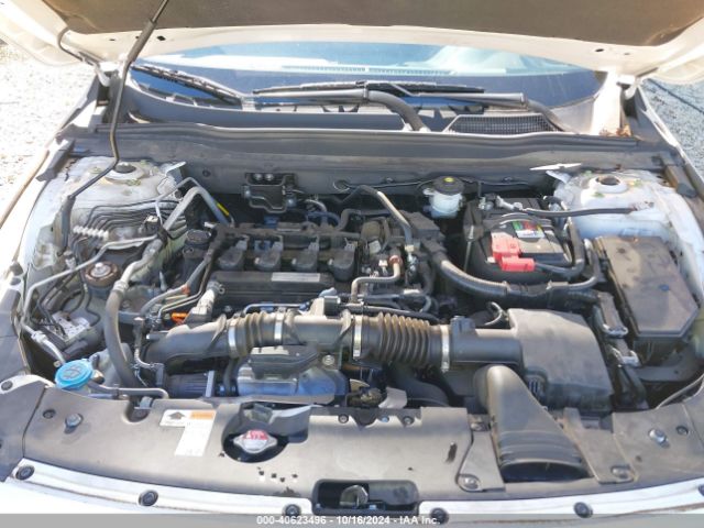 Photo 9 VIN: 1HGCV1F3XJA188447 - HONDA ACCORD 