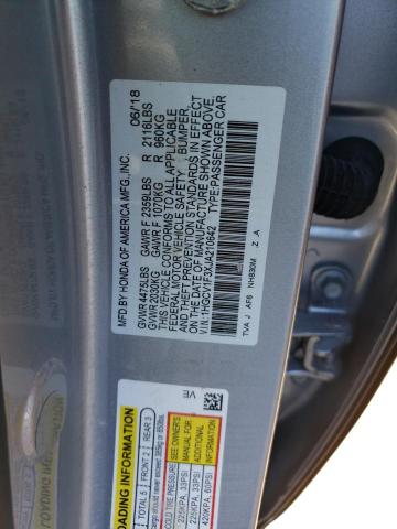 Photo 9 VIN: 1HGCV1F3XJA210642 - HONDA ACCORD SPO 