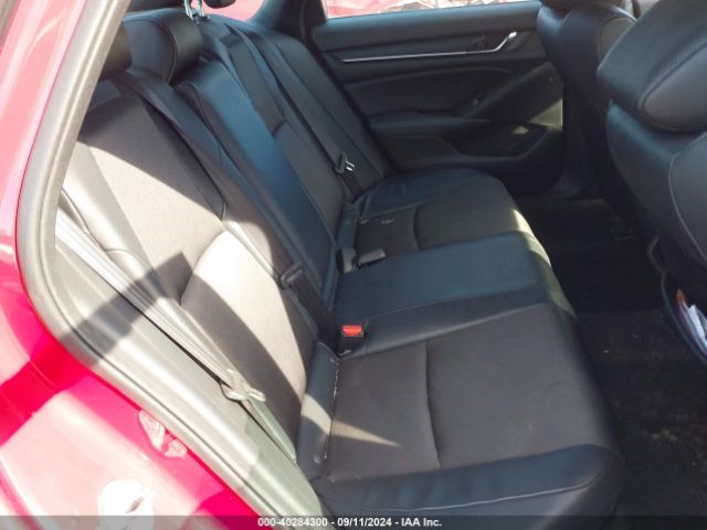 Photo 7 VIN: 1HGCV1F3XJA217736 - HONDA ACCORD 