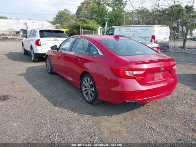 Photo 2 VIN: 1HGCV1F3XJA238585 - HONDA ACCORD 