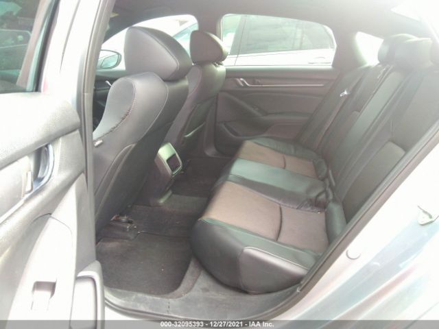 Photo 7 VIN: 1HGCV1F3XJA239882 - HONDA ACCORD SEDAN 