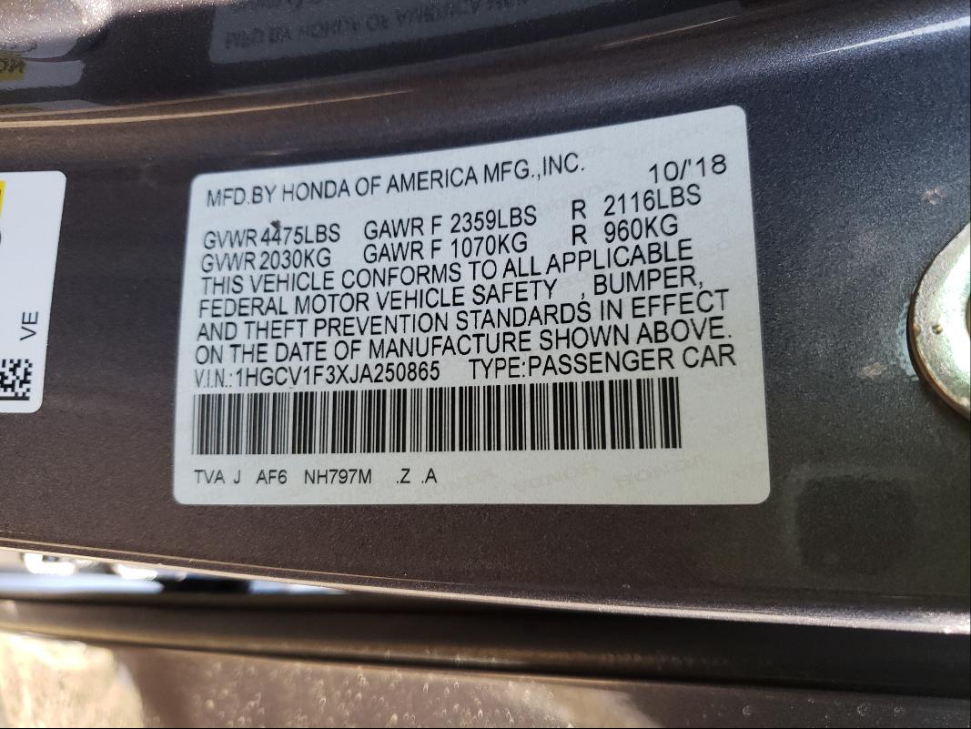 Photo 9 VIN: 1HGCV1F3XJA250865 - HONDA ACCORD SPO 