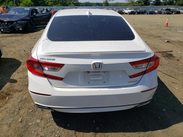 Photo 5 VIN: 1HGCV1F3XJA260697 - HONDA ACCORD SPO 