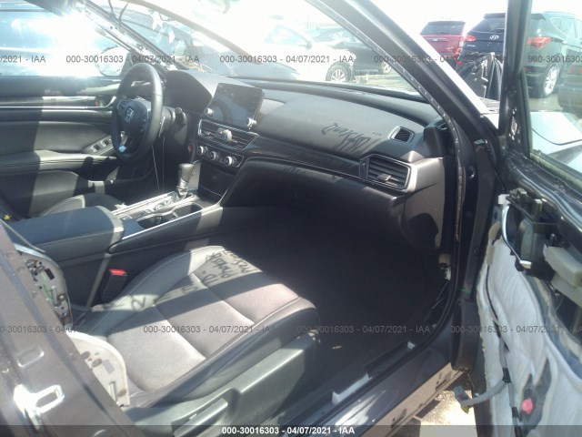 Photo 4 VIN: 1HGCV1F3XKA013567 - HONDA ACCORD SEDAN 