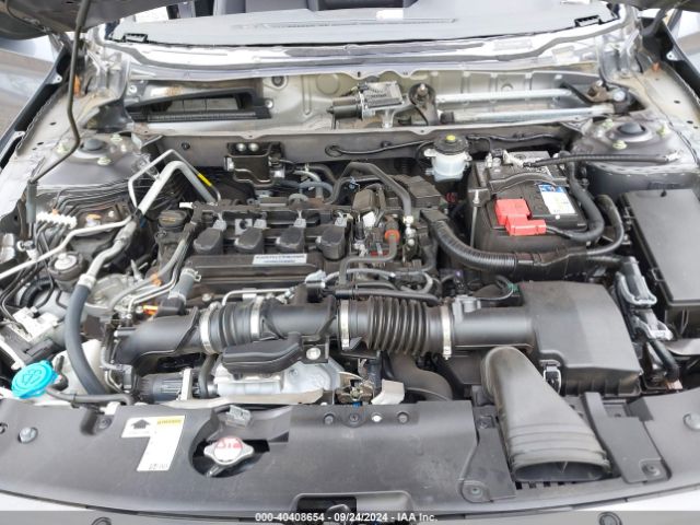 Photo 9 VIN: 1HGCV1F3XKA049744 - HONDA ACCORD 