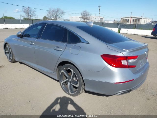 Photo 2 VIN: 1HGCV1F3XKA064504 - HONDA ACCORD 