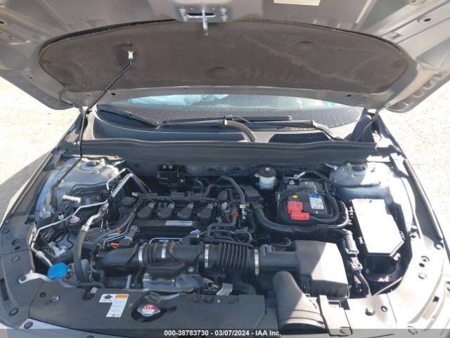 Photo 9 VIN: 1HGCV1F3XKA064504 - HONDA ACCORD 