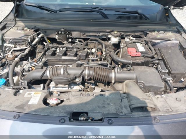 Photo 9 VIN: 1HGCV1F3XKA069394 - HONDA ACCORD 