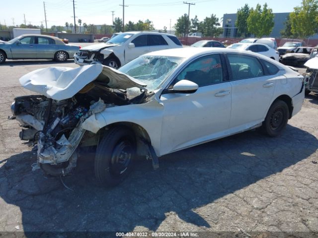 Photo 1 VIN: 1HGCV1F3XKA076815 - HONDA ACCORD 