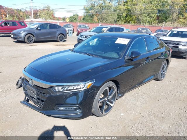 Photo 1 VIN: 1HGCV1F3XKA088141 - HONDA ACCORD 