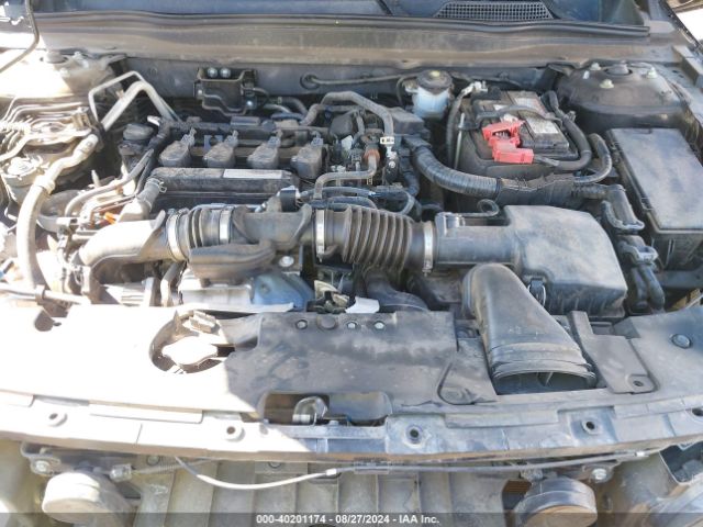 Photo 9 VIN: 1HGCV1F3XKA099639 - HONDA ACCORD 