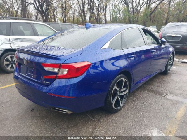 Photo 3 VIN: 1HGCV1F3XKA140268 - HONDA ACCORD 