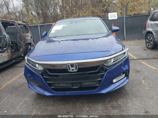 Photo 5 VIN: 1HGCV1F3XKA140268 - HONDA ACCORD 