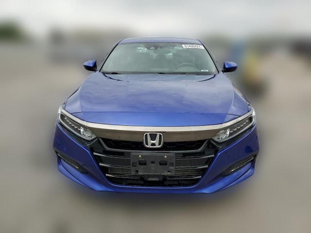 Photo 4 VIN: 1HGCV1F3XKA160424 - HONDA ACCORD 