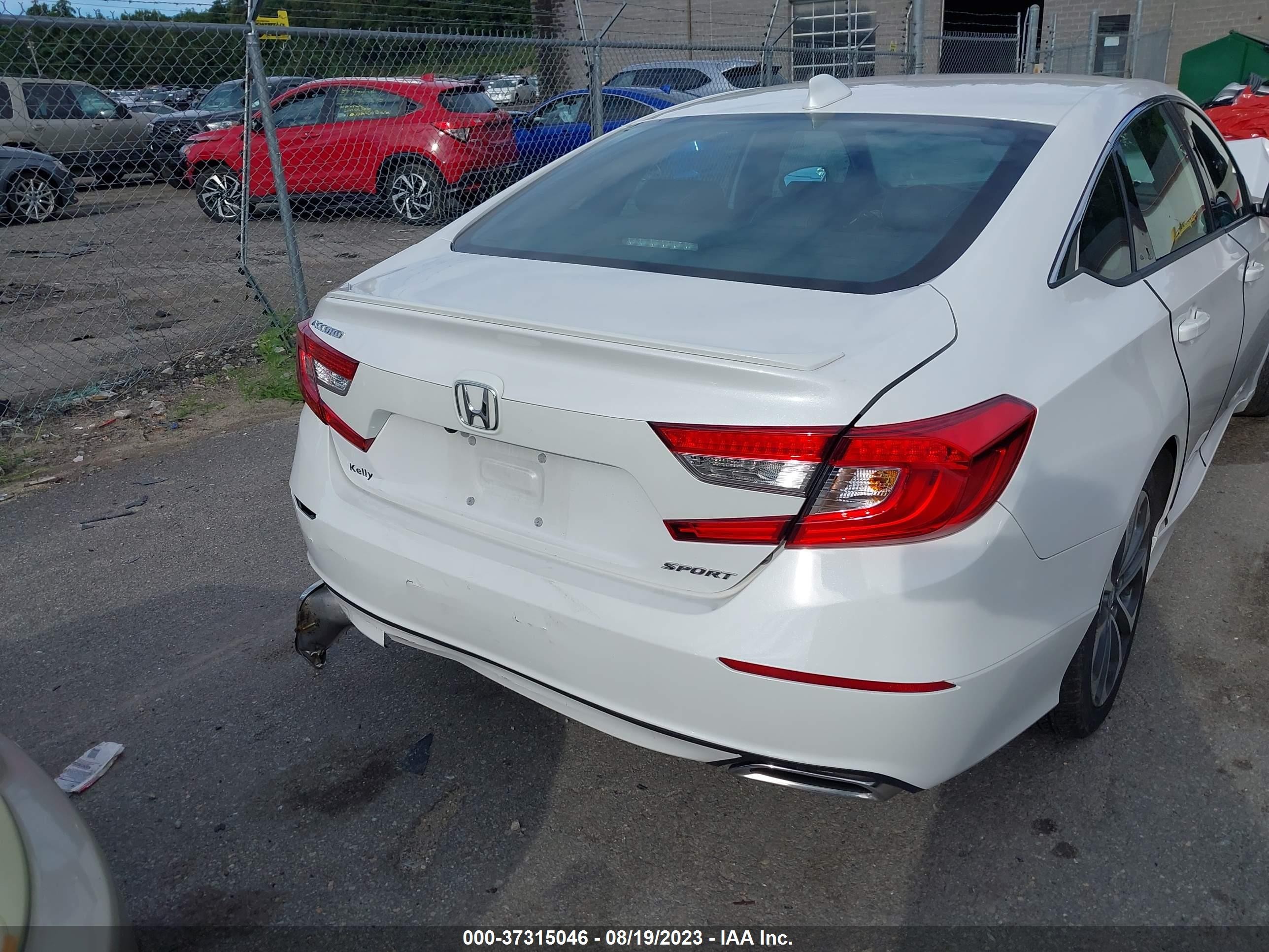 Photo 15 VIN: 1HGCV1F3XLA004224 - HONDA ACCORD 