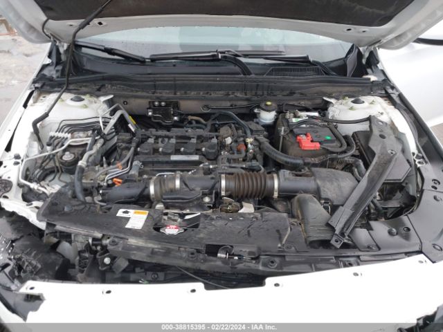 Photo 9 VIN: 1HGCV1F3XLA018642 - HONDA ACCORD 