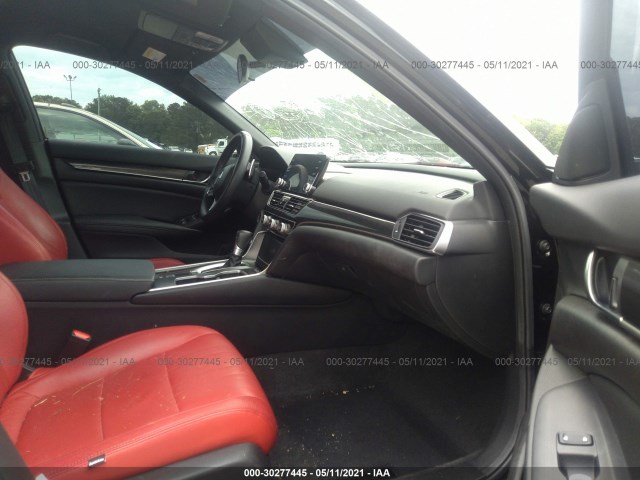 Photo 4 VIN: 1HGCV1F3XLA037918 - HONDA ACCORD SEDAN 