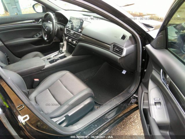 Photo 4 VIN: 1HGCV1F3XLA042990 - HONDA ACCORD SEDAN 