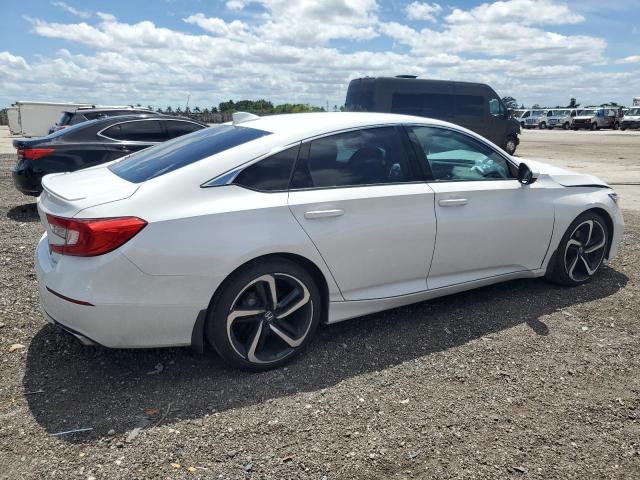 Photo 2 VIN: 1HGCV1F3XLA067646 - HONDA ACCORD 