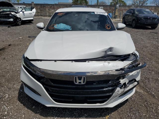 Photo 4 VIN: 1HGCV1F3XLA067646 - HONDA ACCORD 