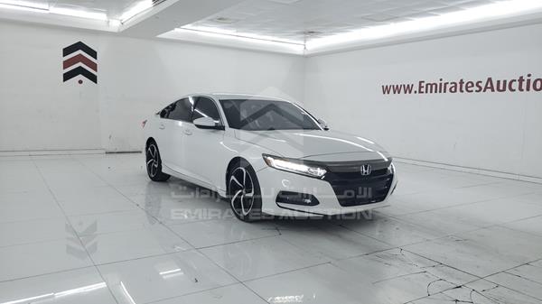 Photo 8 VIN: 1HGCV1F3XLA090067 - HONDA ACCORD 