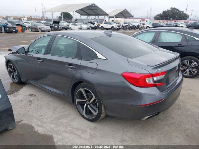 Photo 2 VIN: 1HGCV1F3XLA101181 - HONDA ACCORD 