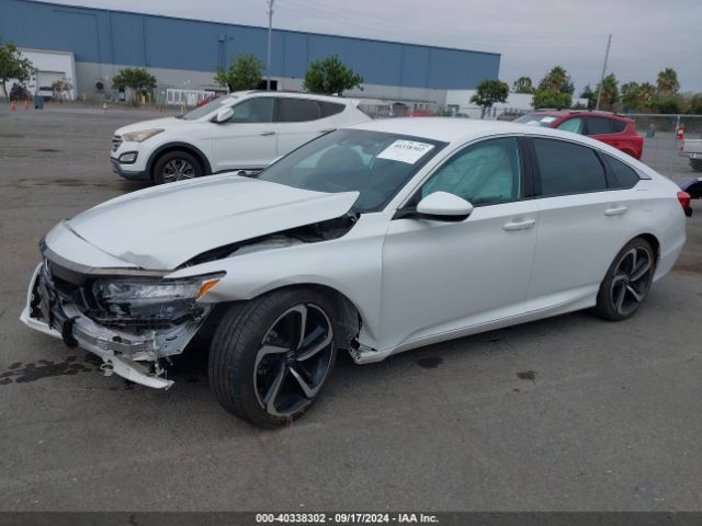 Photo 1 VIN: 1HGCV1F3XLA102699 - HONDA ACCORD 