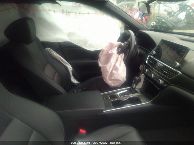 Photo 4 VIN: 1HGCV1F3XLA103383 - HONDA ACCORD SEDAN 