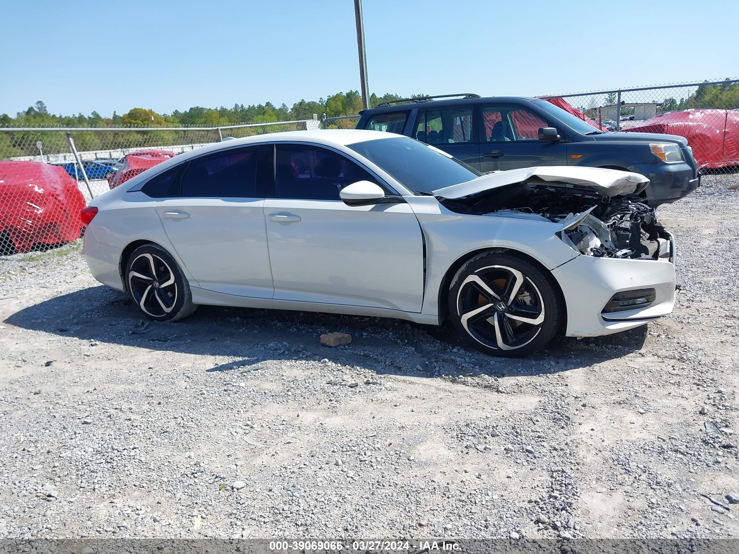 Photo 13 VIN: 1HGCV1F3XLA112262 - HONDA ACCORD 