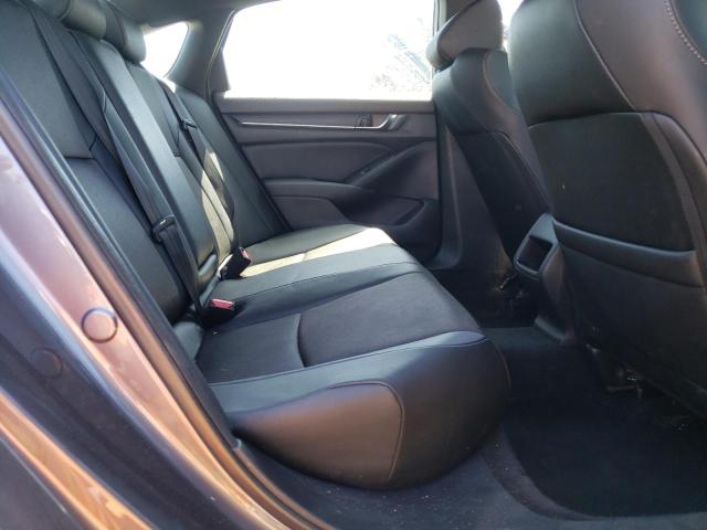 Photo 9 VIN: 1HGCV1F3XLA121608 - HONDA ACCORD 