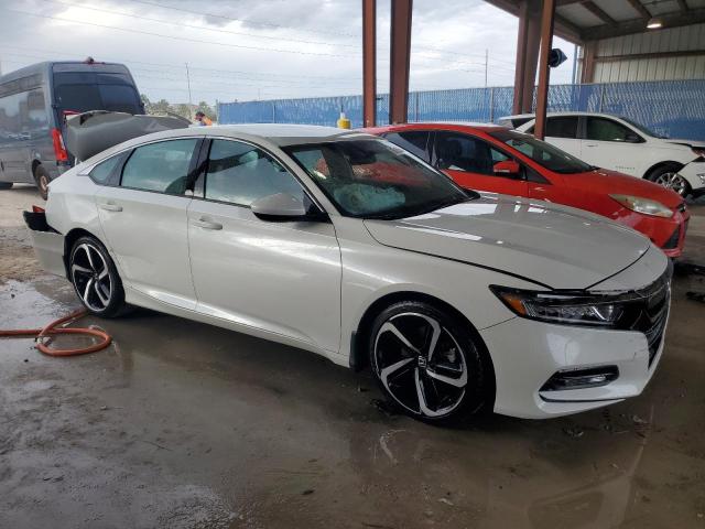 Photo 3 VIN: 1HGCV1F3XLA138991 - HONDA ACCORD 