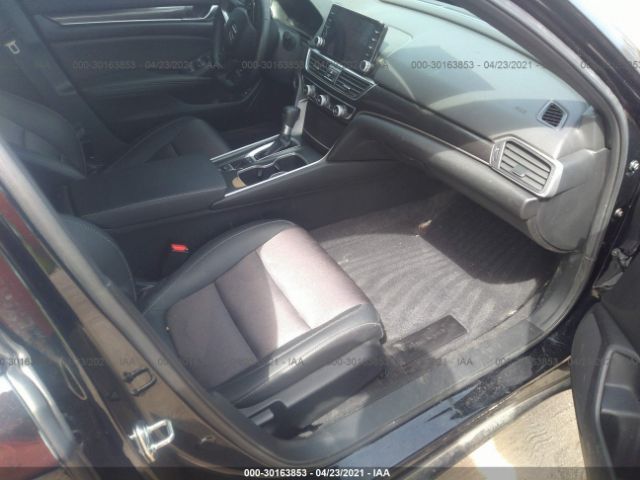 Photo 4 VIN: 1HGCV1F3XLA140983 - HONDA ACCORD SEDAN 