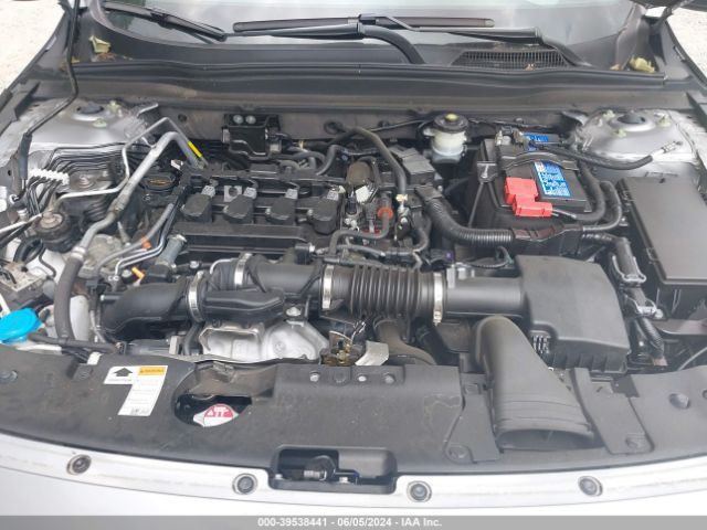 Photo 9 VIN: 1HGCV1F3XMA007786 - HONDA ACCORD 