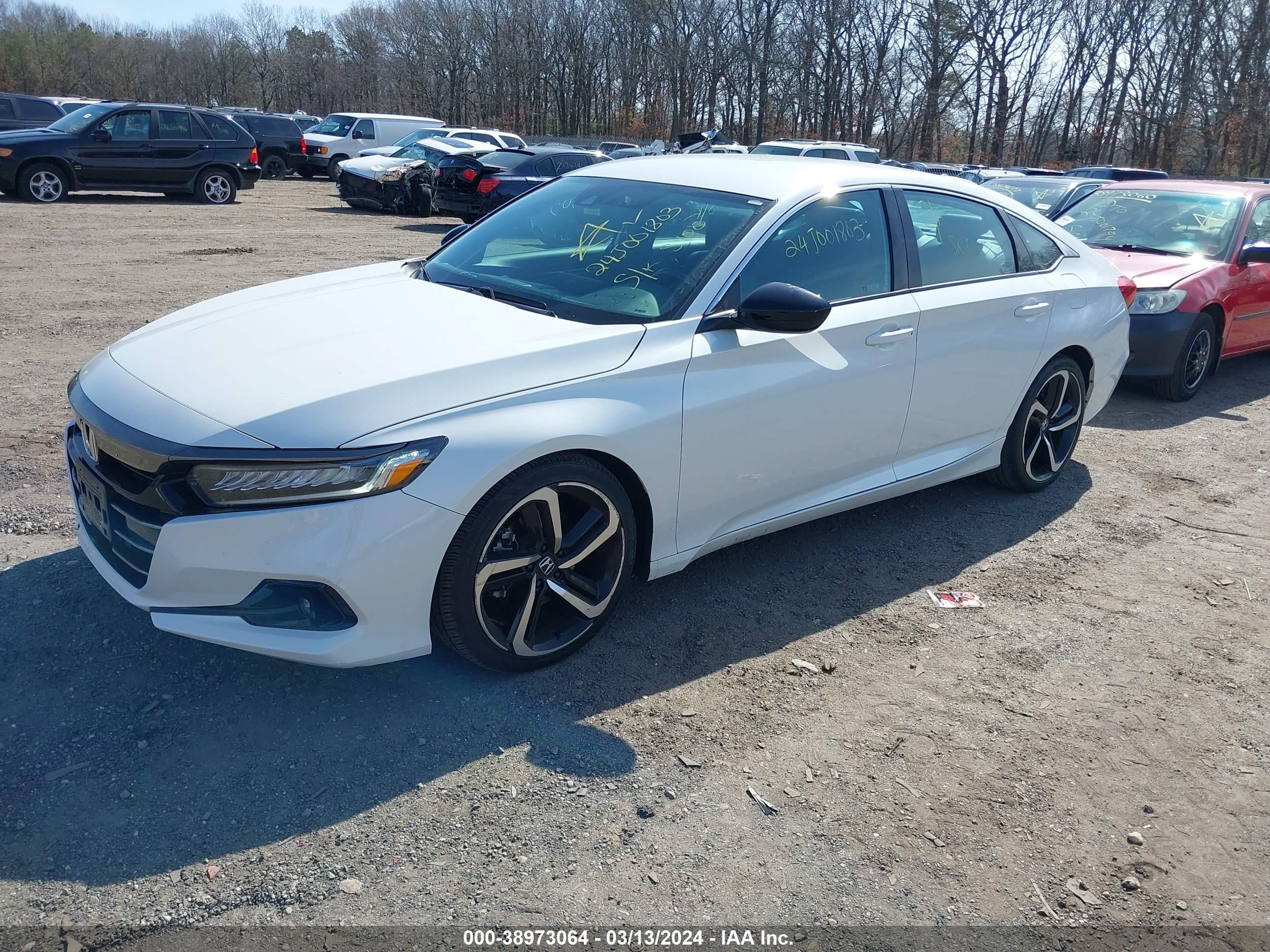 Photo 1 VIN: 1HGCV1F3XNA090198 - HONDA ACCORD 