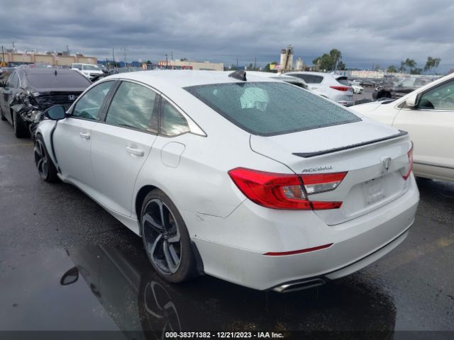 Photo 2 VIN: 1HGCV1F3XNA124012 - HONDA ACCORD 