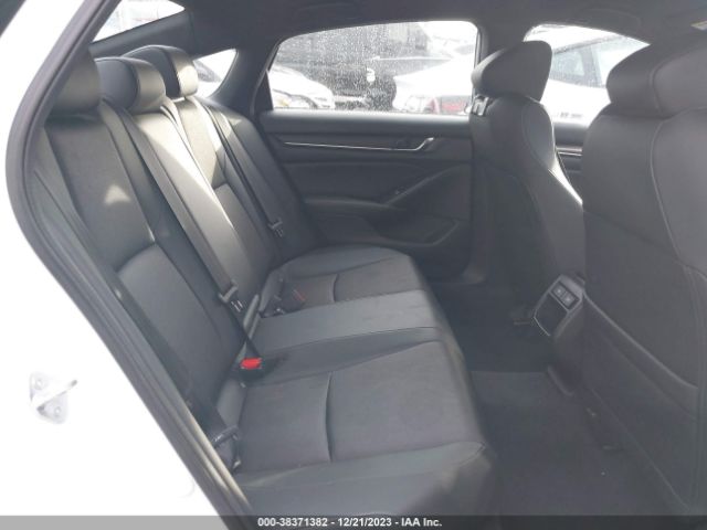 Photo 7 VIN: 1HGCV1F3XNA124012 - HONDA ACCORD 