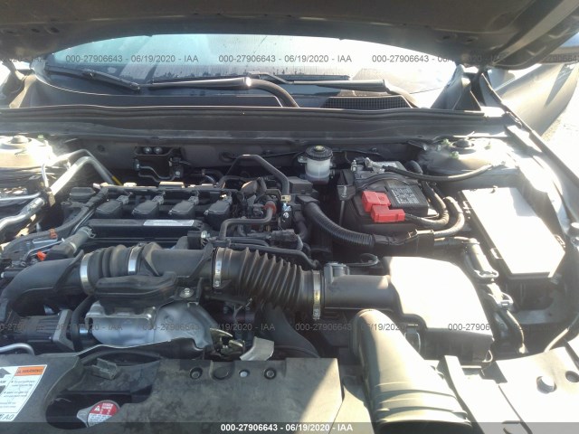 Photo 9 VIN: 1HGCV1F40JA153389 - HONDA ACCORD SEDAN 