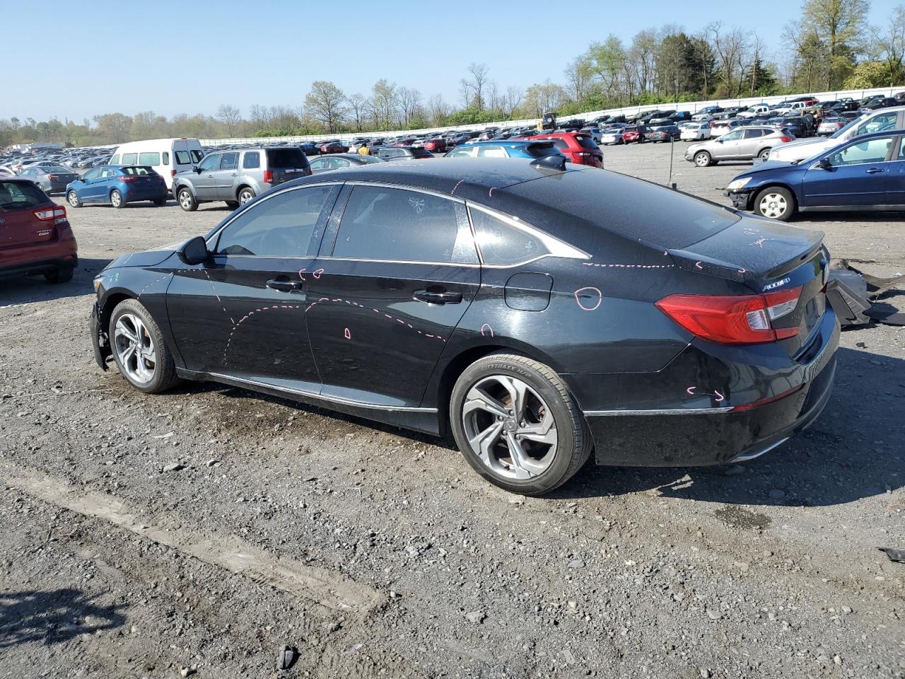 Photo 1 VIN: 1HGCV1F40JA260040 - HONDA ACCORD 