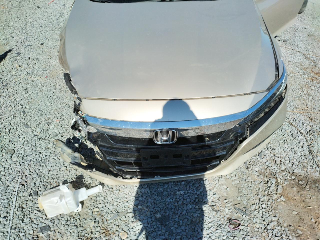 Photo 10 VIN: 1HGCV1F40LA001597 - HONDA ACCORD 