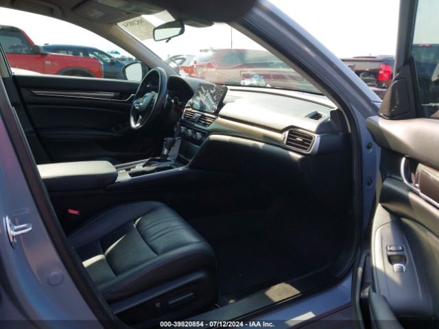 Photo 4 VIN: 1HGCV1F40NA068073 - HONDA ACCORD 