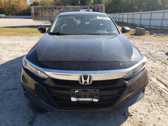 Photo 4 VIN: 1HGCV1F41JA108977 - HONDA ACCORD 