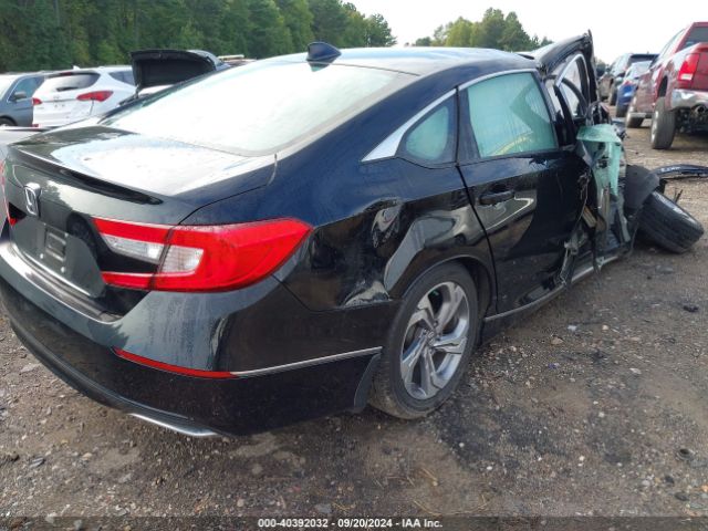 Photo 3 VIN: 1HGCV1F41LA106066 - HONDA ACCORD 