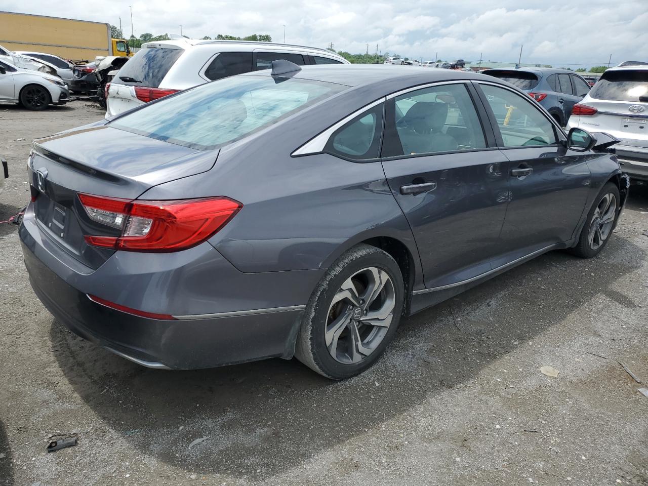 Photo 2 VIN: 1HGCV1F42LA121465 - HONDA ACCORD 