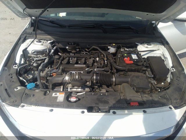 Photo 9 VIN: 1HGCV1F43JA032808 - HONDA ACCORD SEDAN 