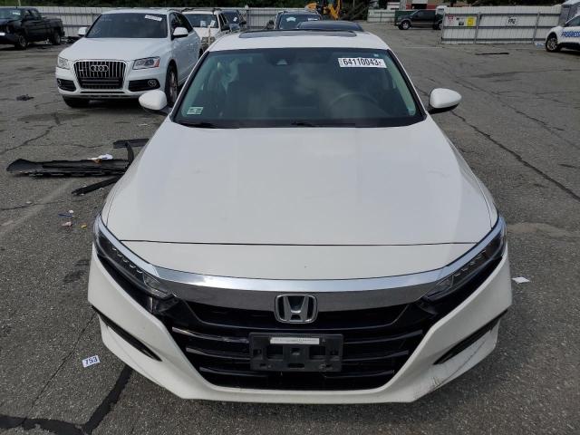 Photo 4 VIN: 1HGCV1F43JA063976 - HONDA ACCORD 