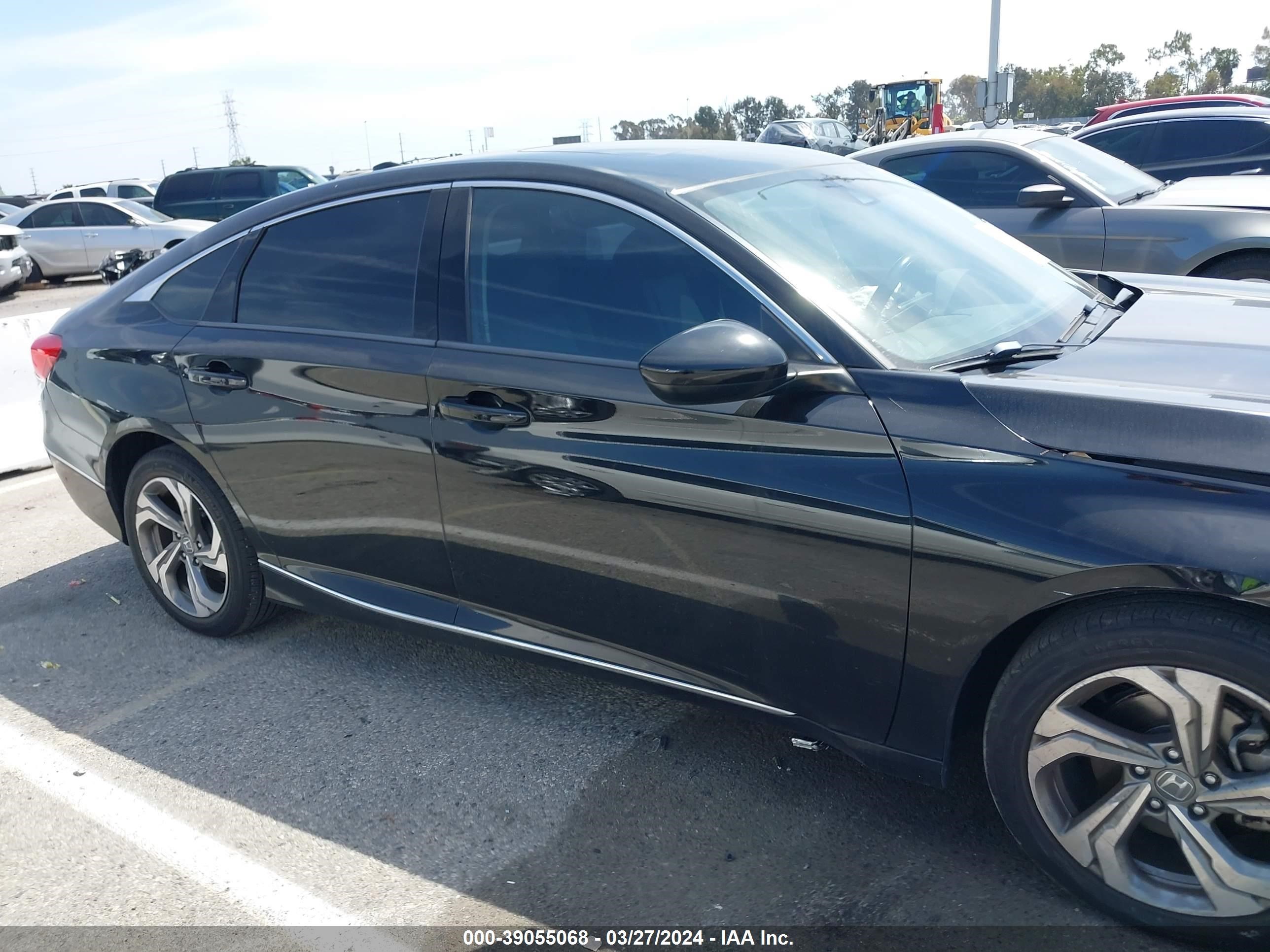 Photo 12 VIN: 1HGCV1F43KA123921 - HONDA ACCORD 