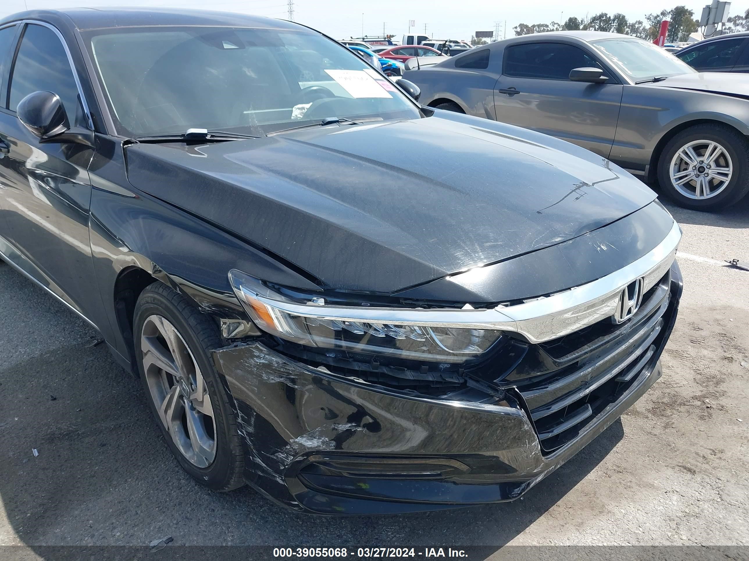 Photo 5 VIN: 1HGCV1F43KA123921 - HONDA ACCORD 