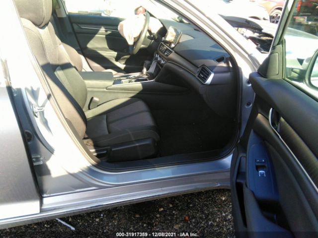 Photo 4 VIN: 1HGCV1F43LA043889 - HONDA ACCORD SEDAN 