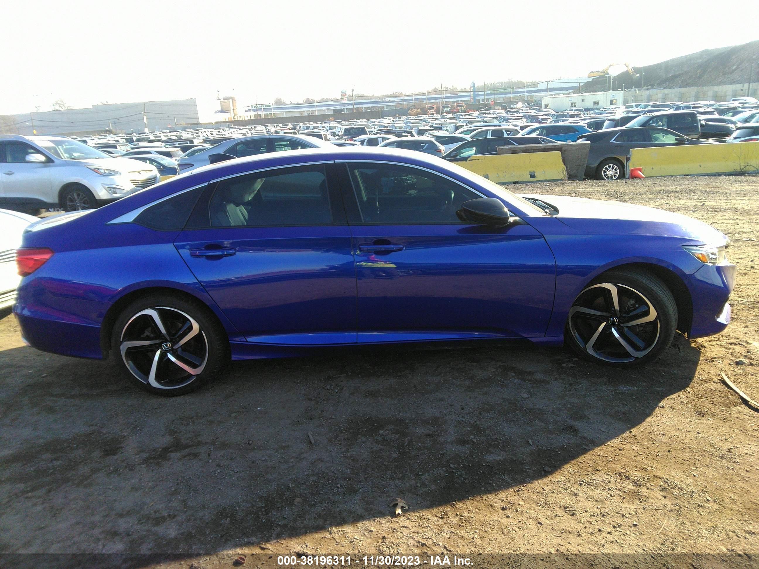 Photo 12 VIN: 1HGCV1F43MA113196 - HONDA ACCORD 